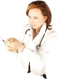Doctor giving needle L102